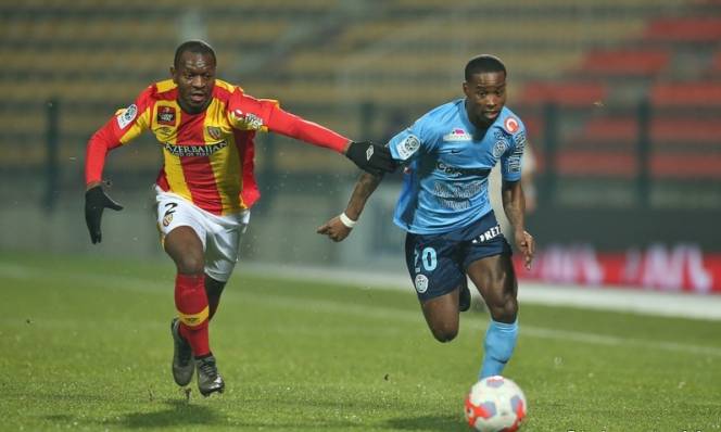 Lens vs Valenciennes, 02h30 ngày 16/02: Vực thẳm ở sau lưng