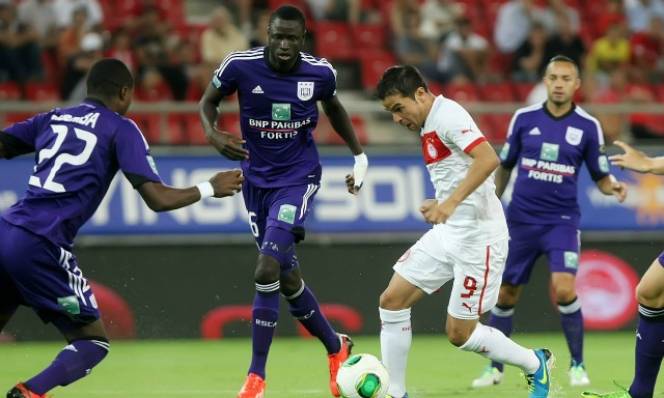 Anderlecht vs Olympiakos, 01h00 ngày 19/02: Nỗi buồn của người Bỉ