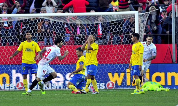 Las Palmas vs Barcelona, 22h00 ngày 20/02: Bước đệm cho đại chiến