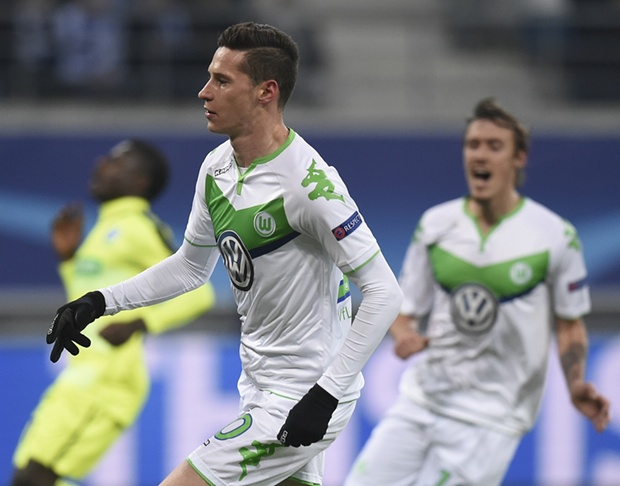 Wolfsburg vs Gent, 02h45 ngày 09/03: Vé cho bầy sói