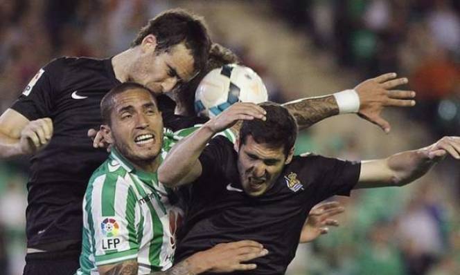 Real Betis vs Malaga, 04h05 ngày 20/03: Giành giật mục tiêu