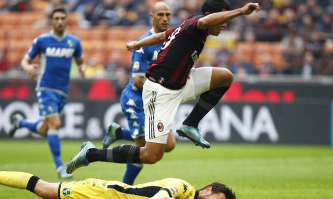Sassuolo vs AC Milan, 21h00 ngày 06/03: Lại một ải khó
