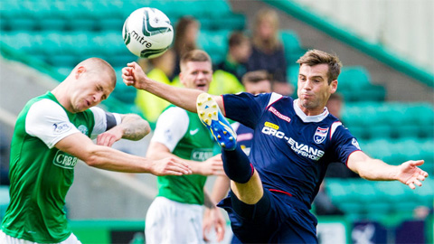 Hibernian vs Ross County, 22h00 ngày 13/3