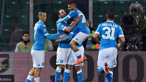 Napoli  vs Genoa, 0h00 ngày 21/3: Thắng để nuôi hy vọng