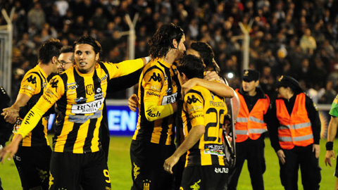 Quilmes vs  Olimpo, 05h00 ngày 5/3