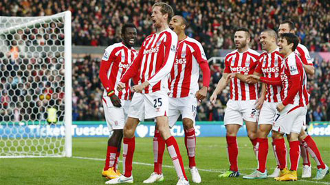 Stoke vs Southampton, 22h00 ngày 12/3