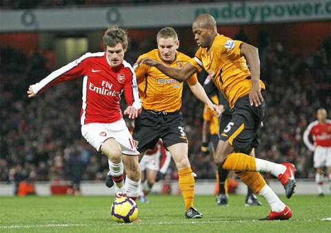 Hull City vs Arsenal, 02h00 ngày 9/3: Kéo Pháo ra khỏi vũng lầy