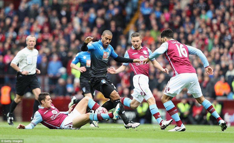 MU vs Aston Villa, 21h00 ngày 16/04: Chết đuối vớ được cọc tre