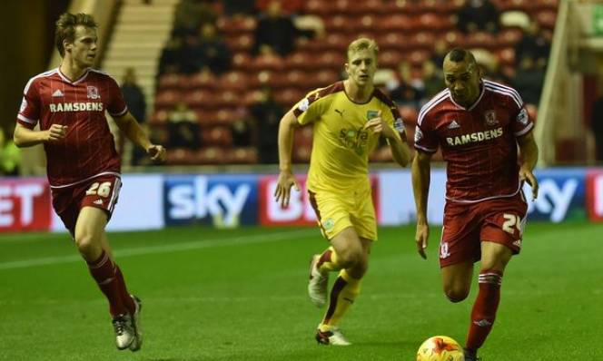 Burnley vs Middlesbrough, 01h45 ngày 20/04: Định đoạt ngôi đầu