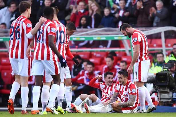 Liverpool vs Stoke City, 22h00 ngày 10/04: Đối thủ đáng gờm