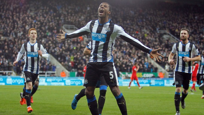 Liverpool vs Newcastle, 21h00 ngày 23/04: Giữ sức cho tham vọng