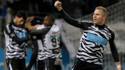 Charleroi vs Genk, 01h30 ngày 27/5