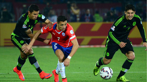 Mexico vs Chile, 09h00 ngày 2/6: Nhà vua gặp khó