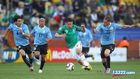 Soi k&egrave;o Mexico vs Uruguay: Cuộc so k&egrave; của những anh t&agrave;i