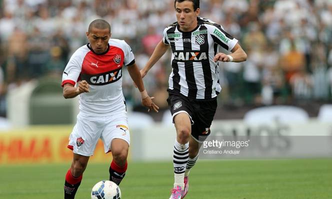 Figueirense vs Vitoria, 04h30 ngày 31/07: Kéo nhau xuống vực