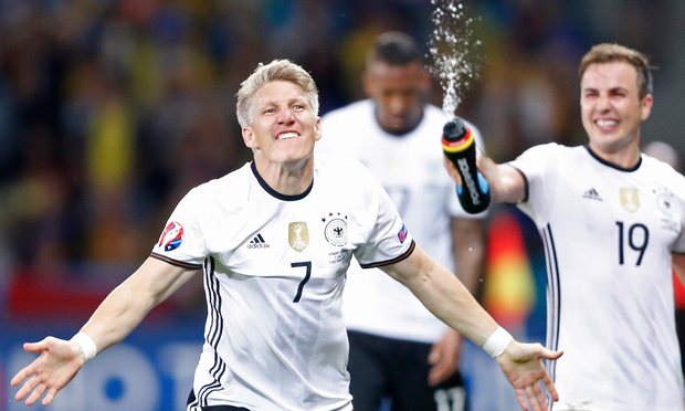 Đức vs Phần Lan, 01h45 ngày 01/08: Tạm biệt Schweinsteiger