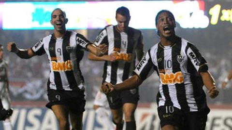 Atletico Mineiro vs Ponte Pretao, 07h45 ngày 25/8