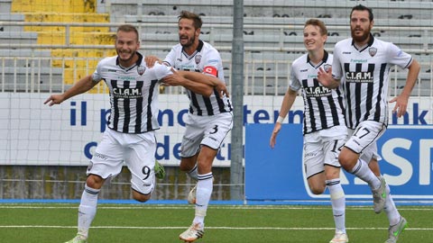 Ascoli vs Lecce, 01h30 ngày 9/8