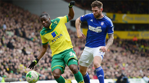 Ipswich Town vs Norwich City, 18h00 ngày 21/8