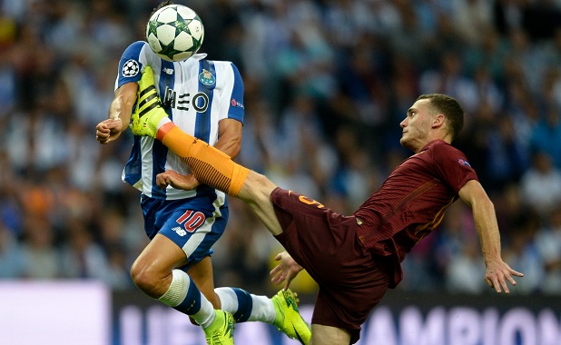 Roma vs Porto, 01h45 ngày 24/08: Tận dụng lợi thế