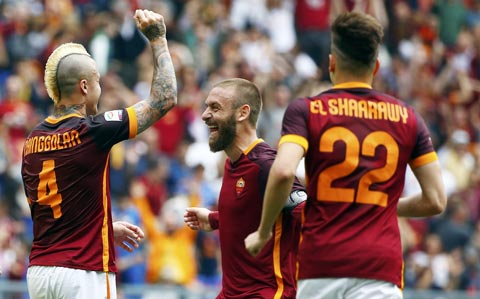 01h45 ngày 19/9, Fiorentina vs Roma: 3 điểm chờ khách