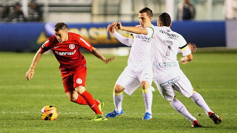 Santos vs Internacional, 05h30 ngày 29/9