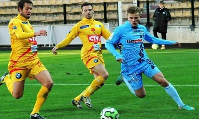 Orleans vs Troyes, 1h00 ngày 29/10: Bám sát ngôi đầu bảng