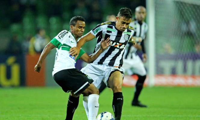 Coritiba vs Figueirense, 05h30 ngày 13/10: Niềm tin từ sân nhà