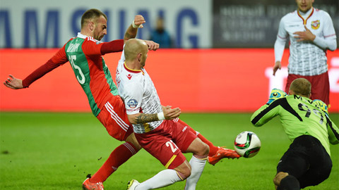 Lokomotiv Moscow vs Arsenal Tula, 21h00 ngày 1/10