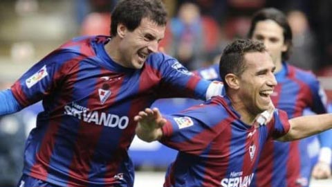 Eibar vs Celta Vigo. 00h30 ngày 20/11