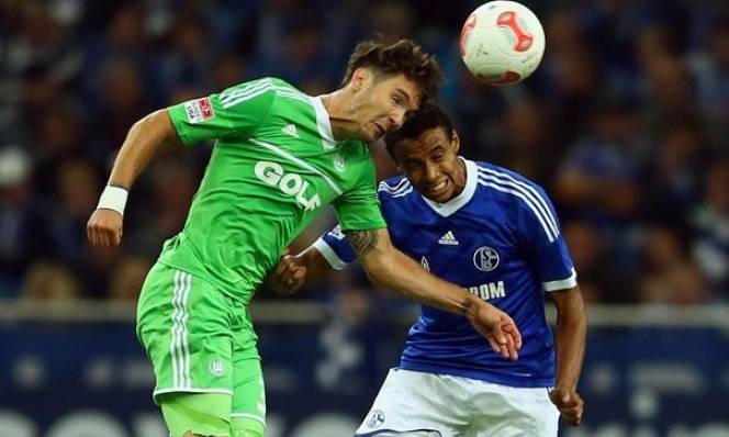 Wolfsburg vs Schalke, 21h30 ngày 19/11: Hoàng đế leo dốc