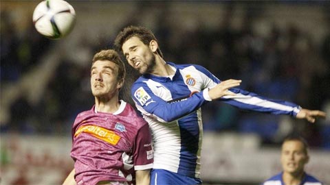 Alaves vs Espanyol, 18h00 ngày 20/11