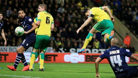 Norwich vs Leeds, 22h00 ngày 5/11