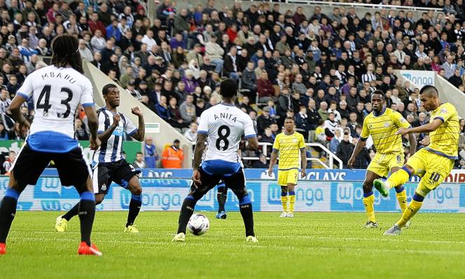 Newcastle vs Sheffield Wednesday, 02h45 ngày 27/12: Món quà ý nghĩa