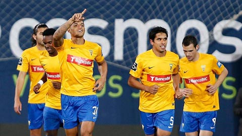 Setubal vs Estoril, 03h30 ngày 10/12