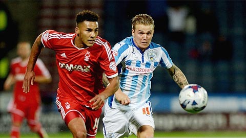 Huddersfield vs Nottingham, 22h00 ngày 26/12