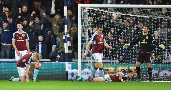 Man City vs Burnley, 22h00 ngày 2/1: Giận cá chém thớt