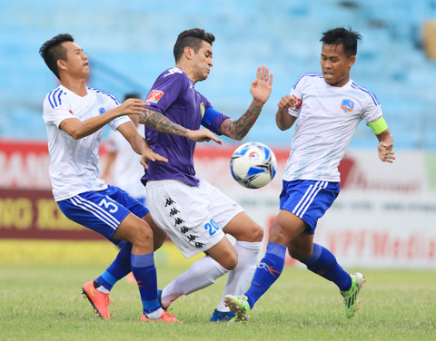 Quảng Nam FC vs Hà Nội FC, 17h00 ngày 13/1: Chờ mưa bàn thắng