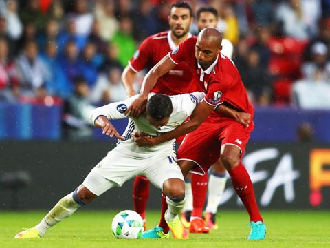 Sevilla vs Real Madrid, 02h45 ngày 16/1: Sevilla quyết “đòi nợ”