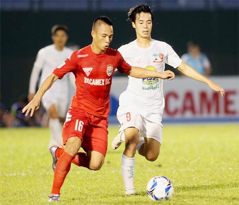 Becamex Bình Dương vs HAGL, 18h00 ngày 19/2: Chiến thuật... rót dầu