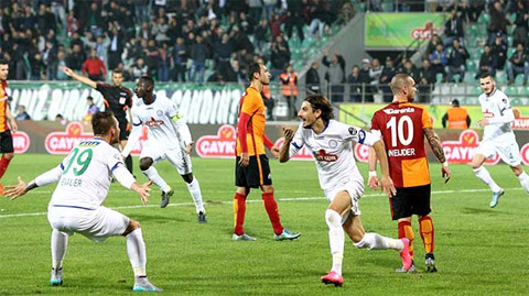 Rizespor vs Galatasaray, 23h00 ngày 18/2