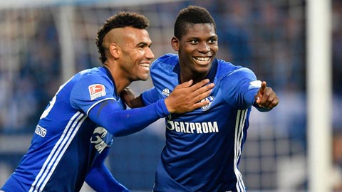 Schalke vs Hertha Berlin, 00h30 ngày 12/2, Thắng hoặc vẫy cờ trắng