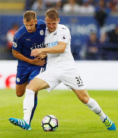 Swansea vs Leicester, 23h00 ngày 12/2: Nhà vô địch vào cửa tử