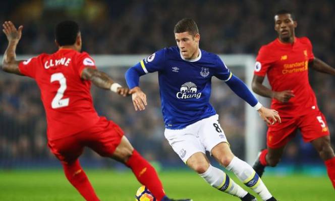 Liverpool vs Everton, 18h30 ngày 01/04: Mục tiêu riêng