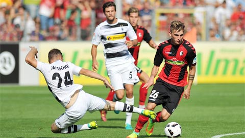 Augsburg vs Freiburg, 21h30 ngày 18/3