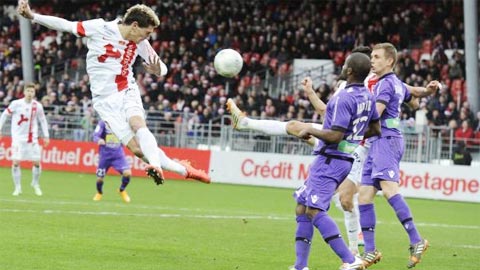 Brest vs Ajaccio, 02h00 ngày 4/3