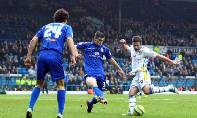 Birmingham City vs Leeds United, 2h45 ngày 04/03: Ký ức xa vời