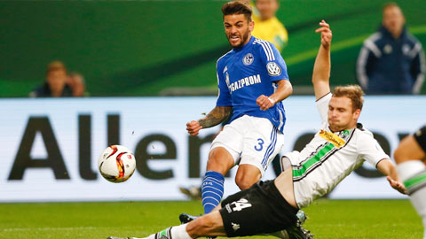 Schalke vs M’gladbach, 03h05, ngày 10/3: Khách no... đòn!