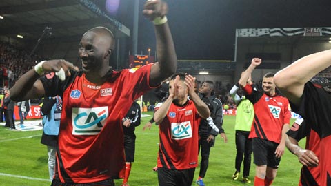 Lille vs Guingamp, 01h00 ngày 23/4