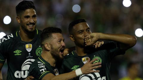 Chapecoense vs Nacional, 07h45 ngày 19/4